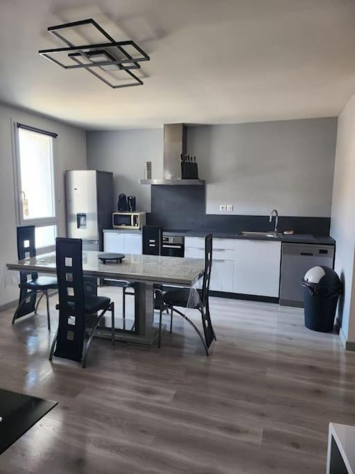 Appartement Sandonato Clermont-l'Herault Ngoại thất bức ảnh